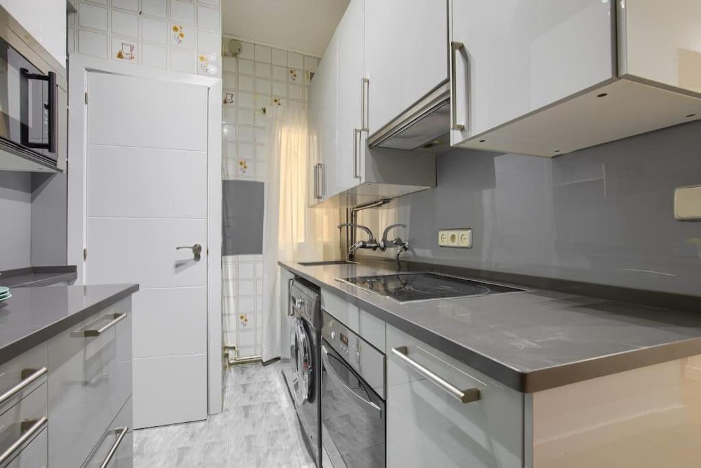 Nice Flat In Barrio De Salamanca-Porv16 Мадрид Екстериор снимка